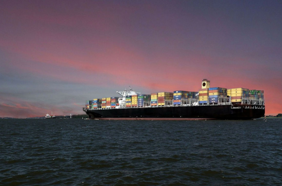 Do hackers pose a risk to the maritime industry?